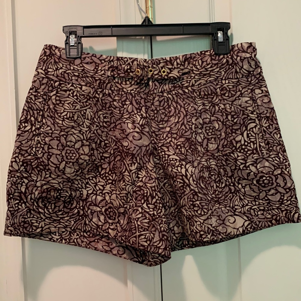 Anthropologie Cotton and Linen Womens Dressy Shorts Size 4 EUC